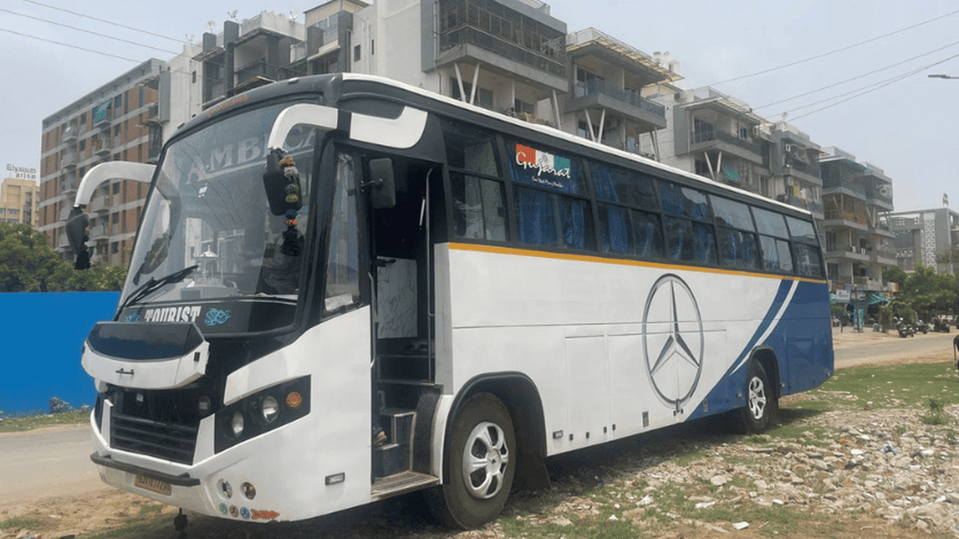 26 Seater Bus Ahmedabad